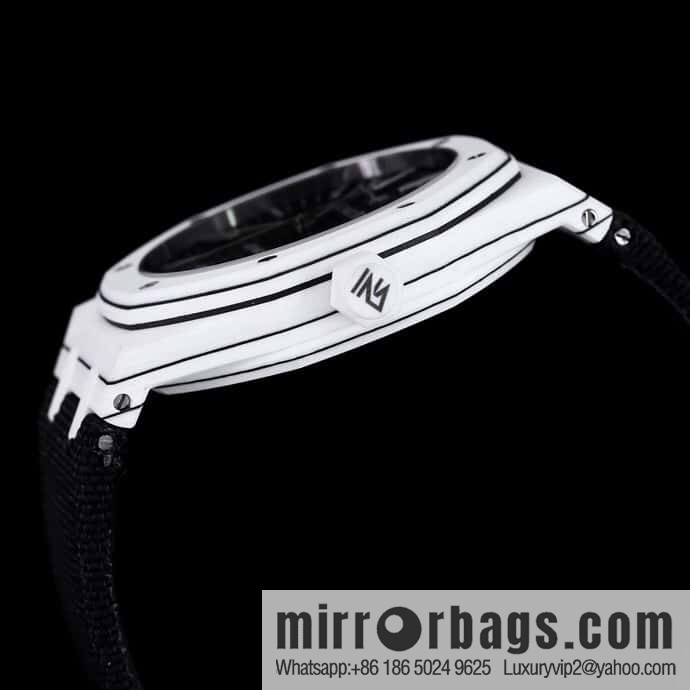 Audemars Piguet AP Royal Oak Audemars Piguet Cal.3120 * movement watch