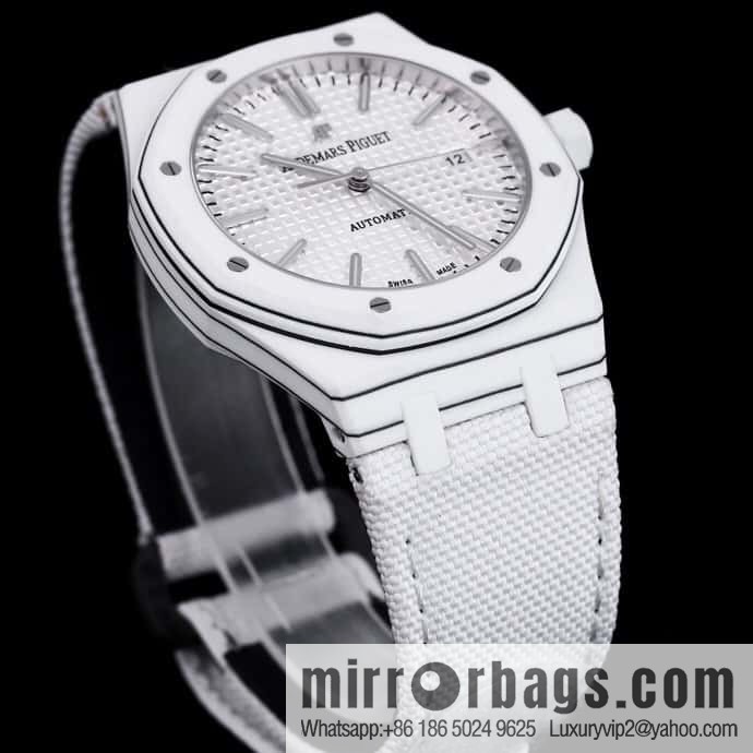 Audemars Piguet AP Royal Oak Audemars Piguet Cal.3120 * movement watch