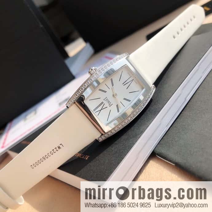 Piaget quartz women's original Swiss movement model GOA33091