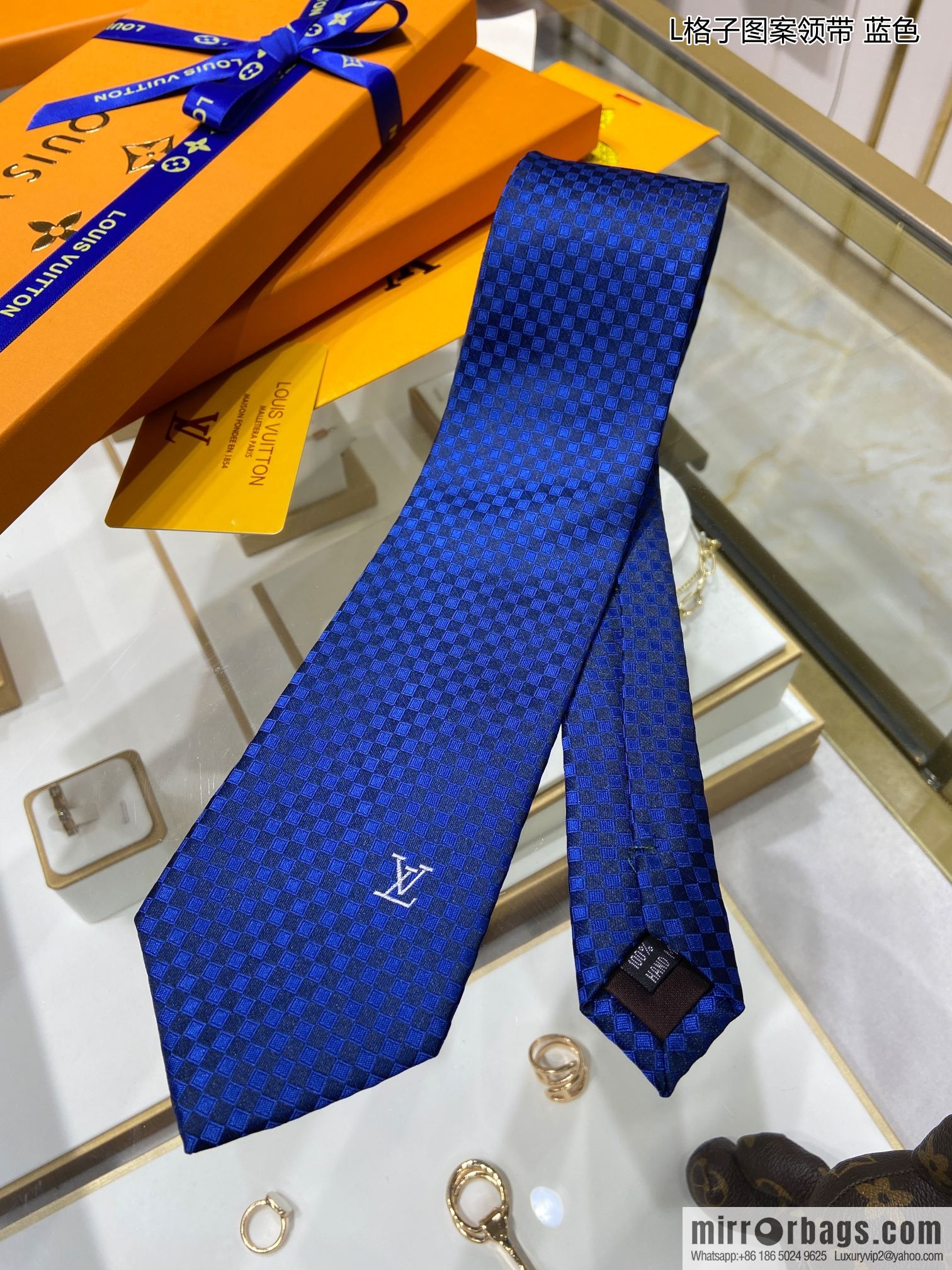 LV Louis Vuitton 100% Top Jacquard Silk L Checked Tie