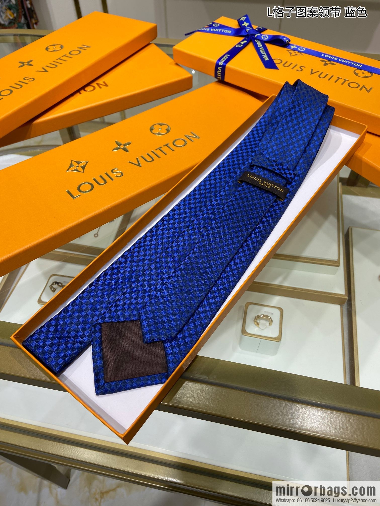 LV Louis Vuitton 100% Top Jacquard Silk L Checked Tie