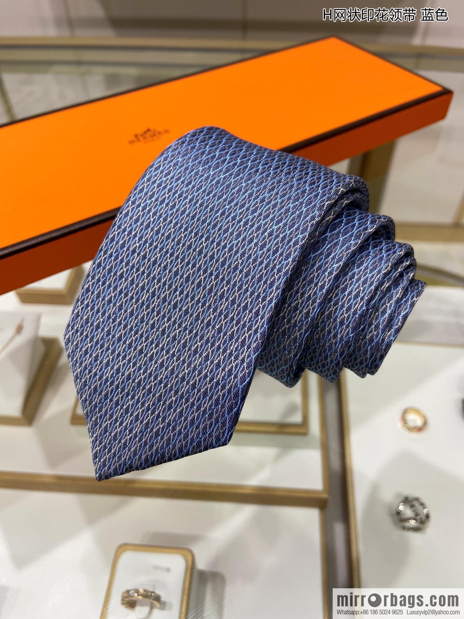 Hermes 100% Premium Twill Silk Mesh Print Tie