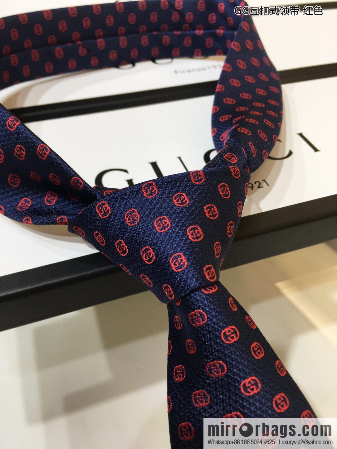 GUCCI Gucci 100% Top Jacquard Silk GG Interlock Tie
