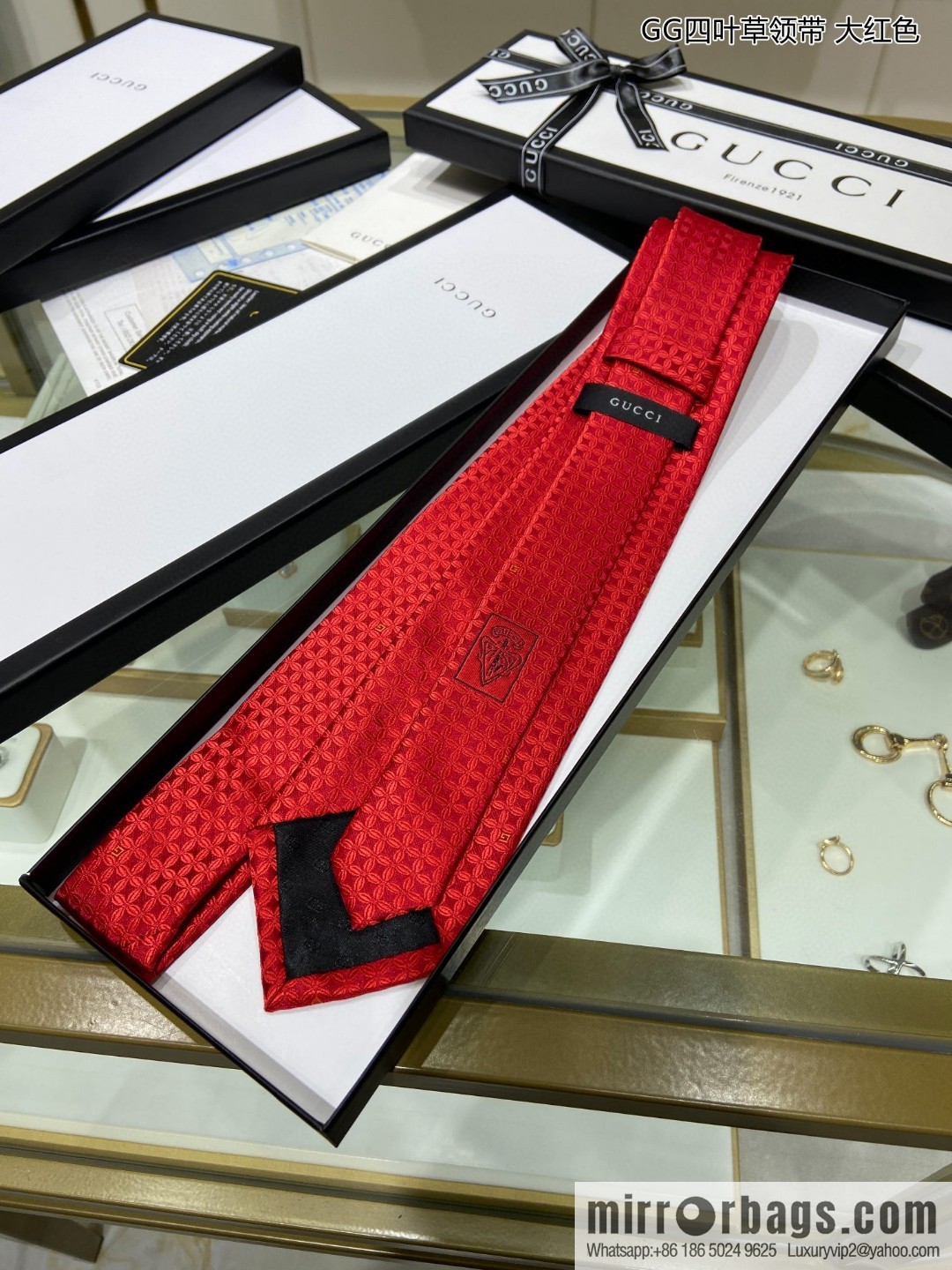 GUCCI Gucci 100% Top Jacquard Silk GG Clover Tie