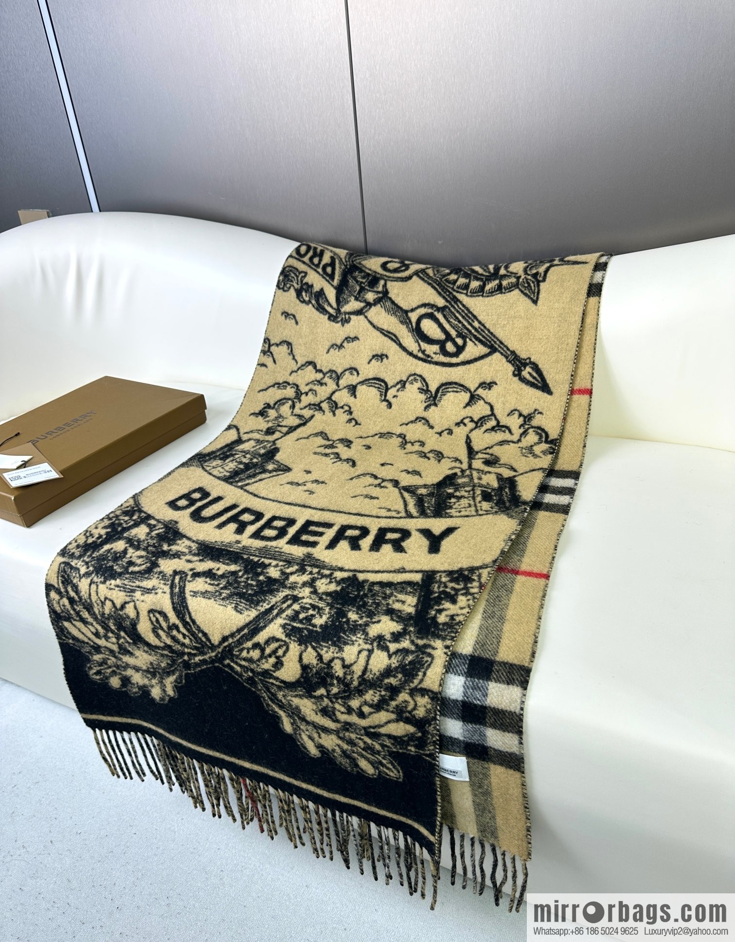 Burberry Burberry Bur Warhorse Knight Double Sided Shawl
