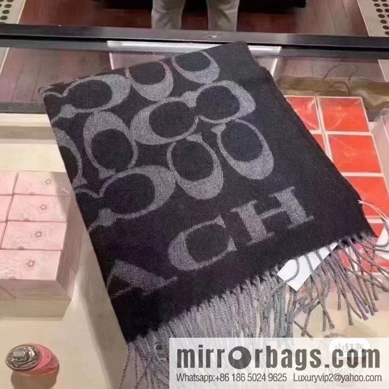 COACH Coach 2023 New Wool Shawl