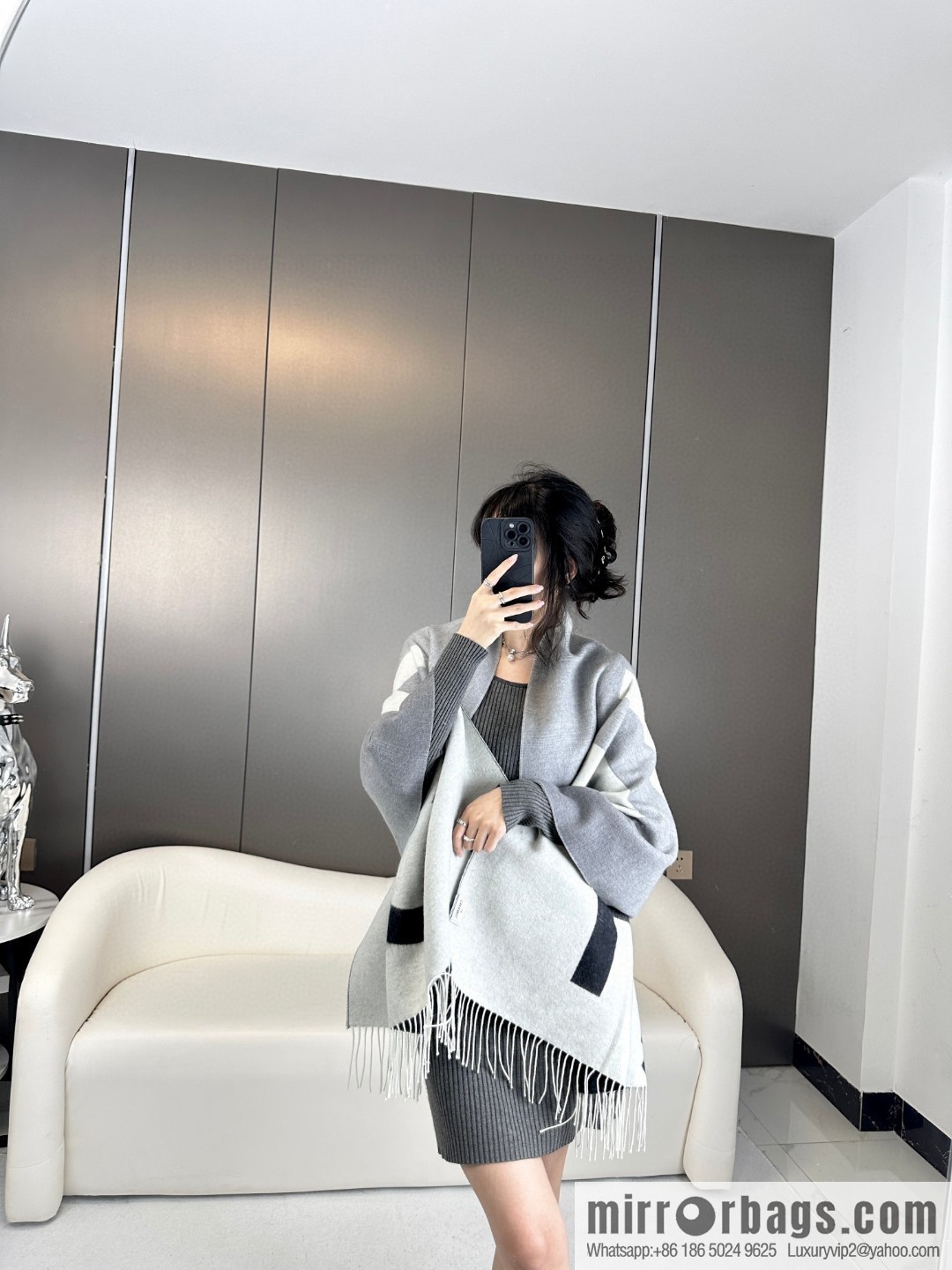 CHANEL gradual change double-sided scarf shawl