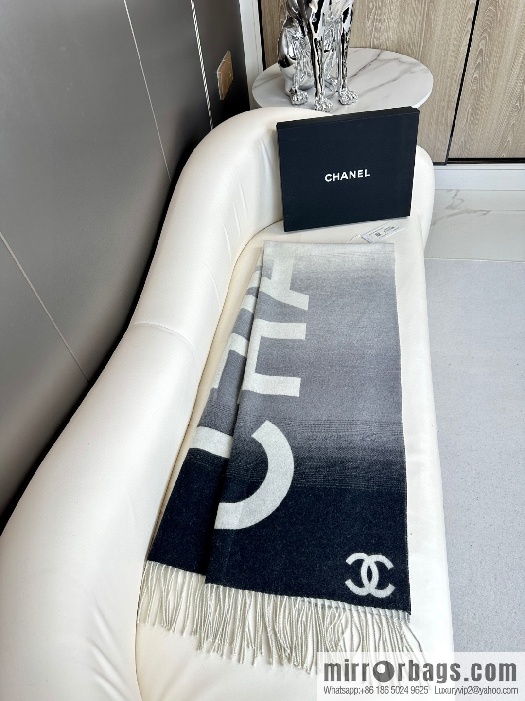 CHANEL gradual change double-sided scarf shawl