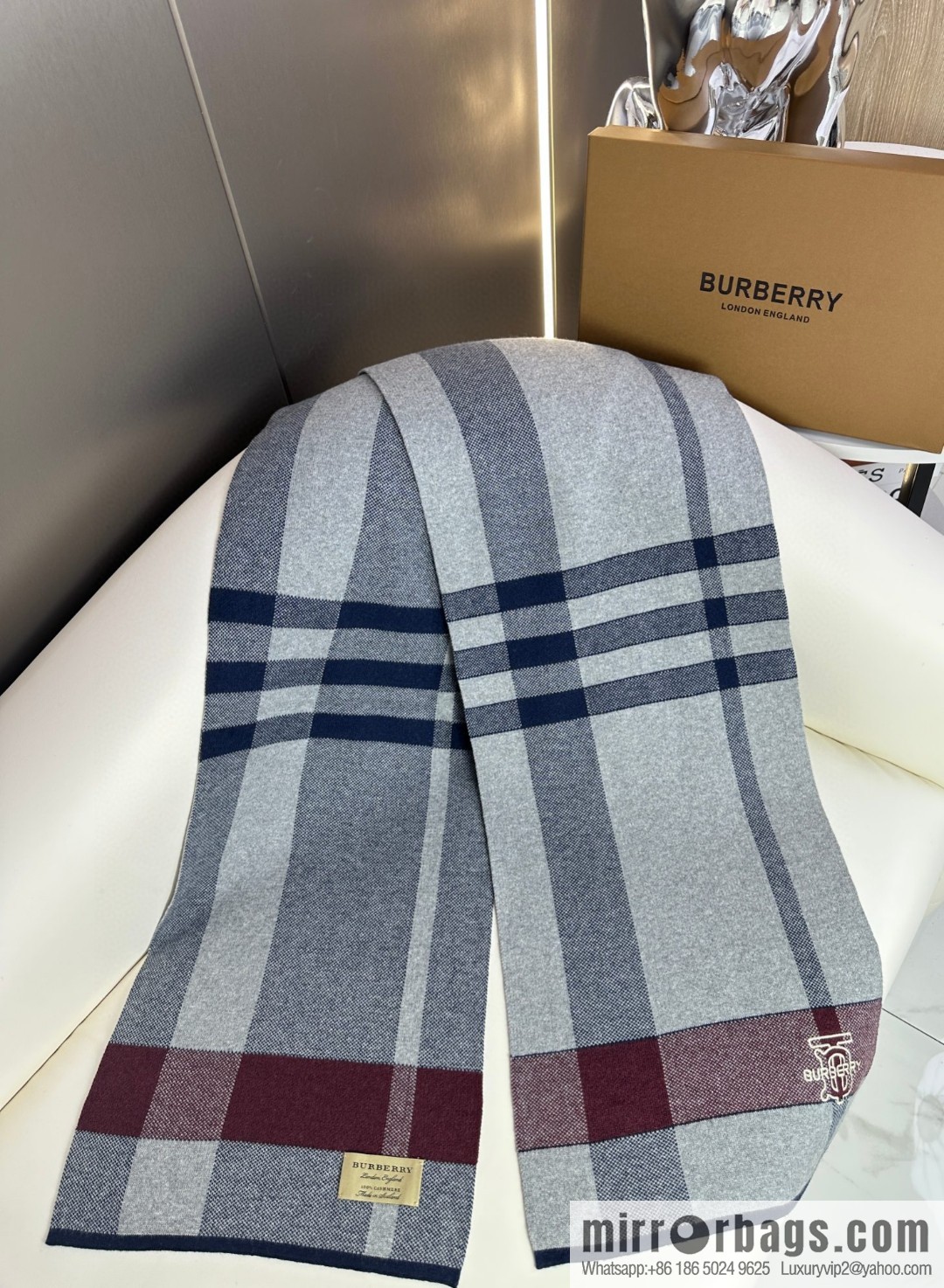 Burberry Burberry TB Cashmere Checked Men's Scarf