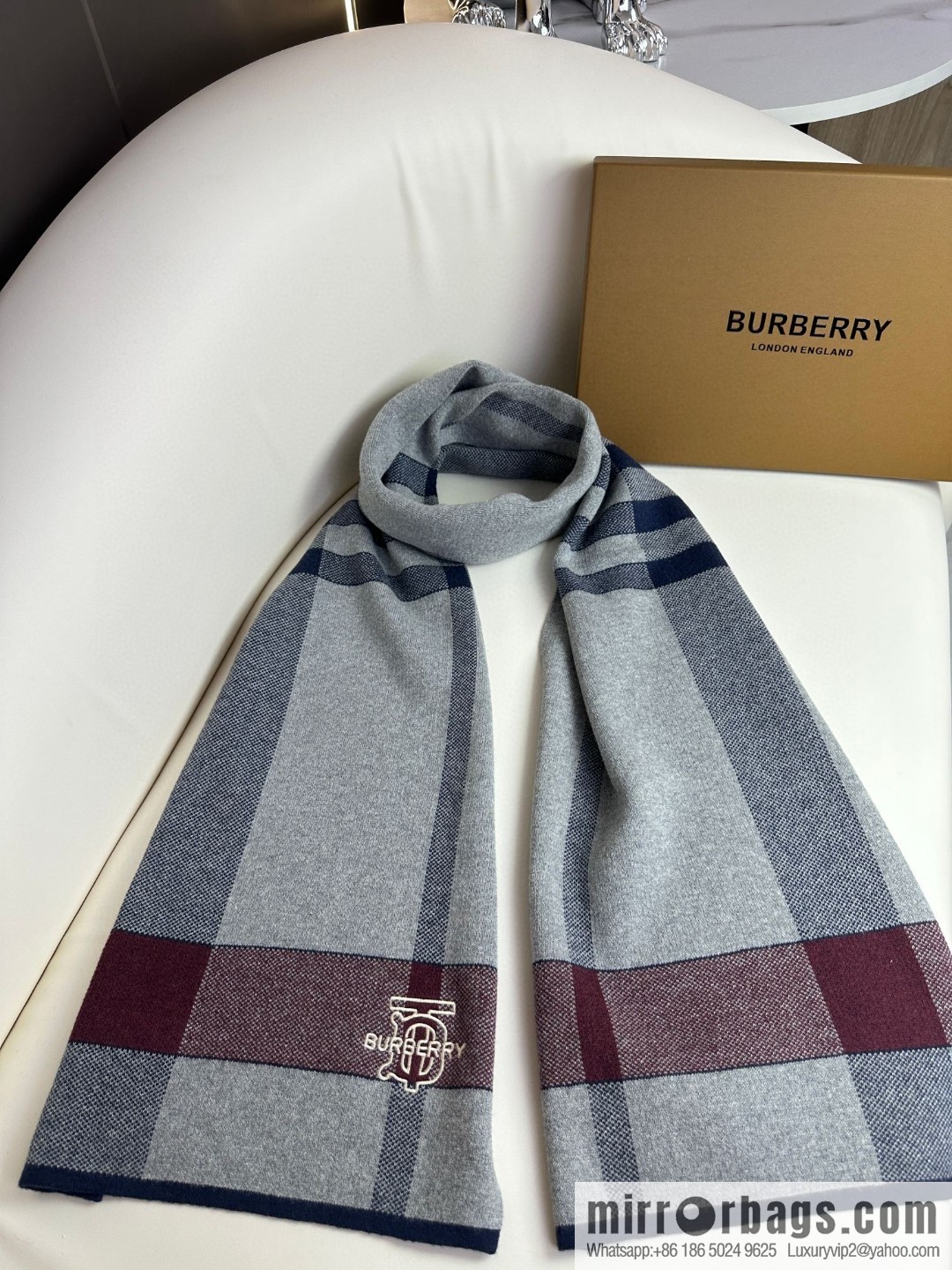 Burberry Burberry TB Cashmere Checked Men's Scarf