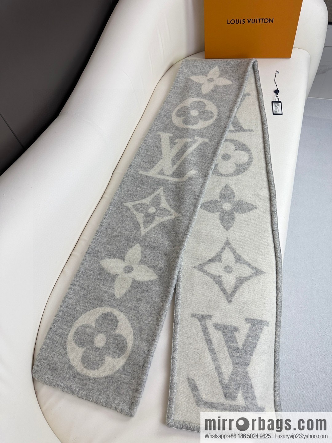 LV wool knitted jacquard, classic pattern, cashmere scarf