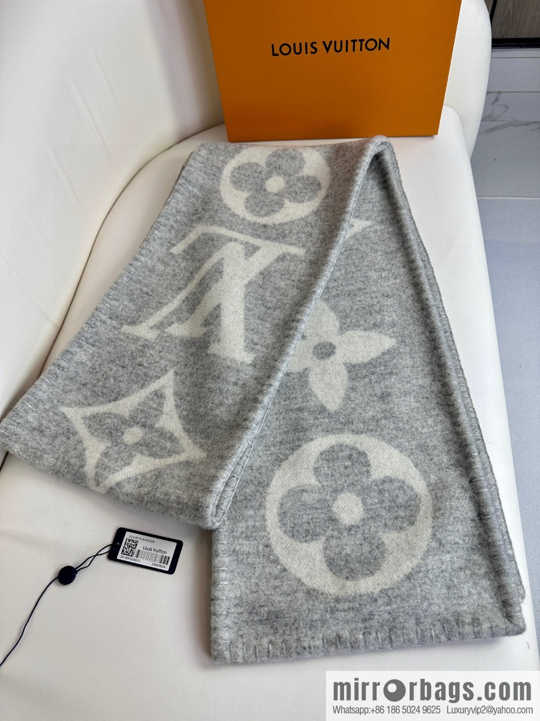 LV wool knitted jacquard, classic pattern, cashmere scarf