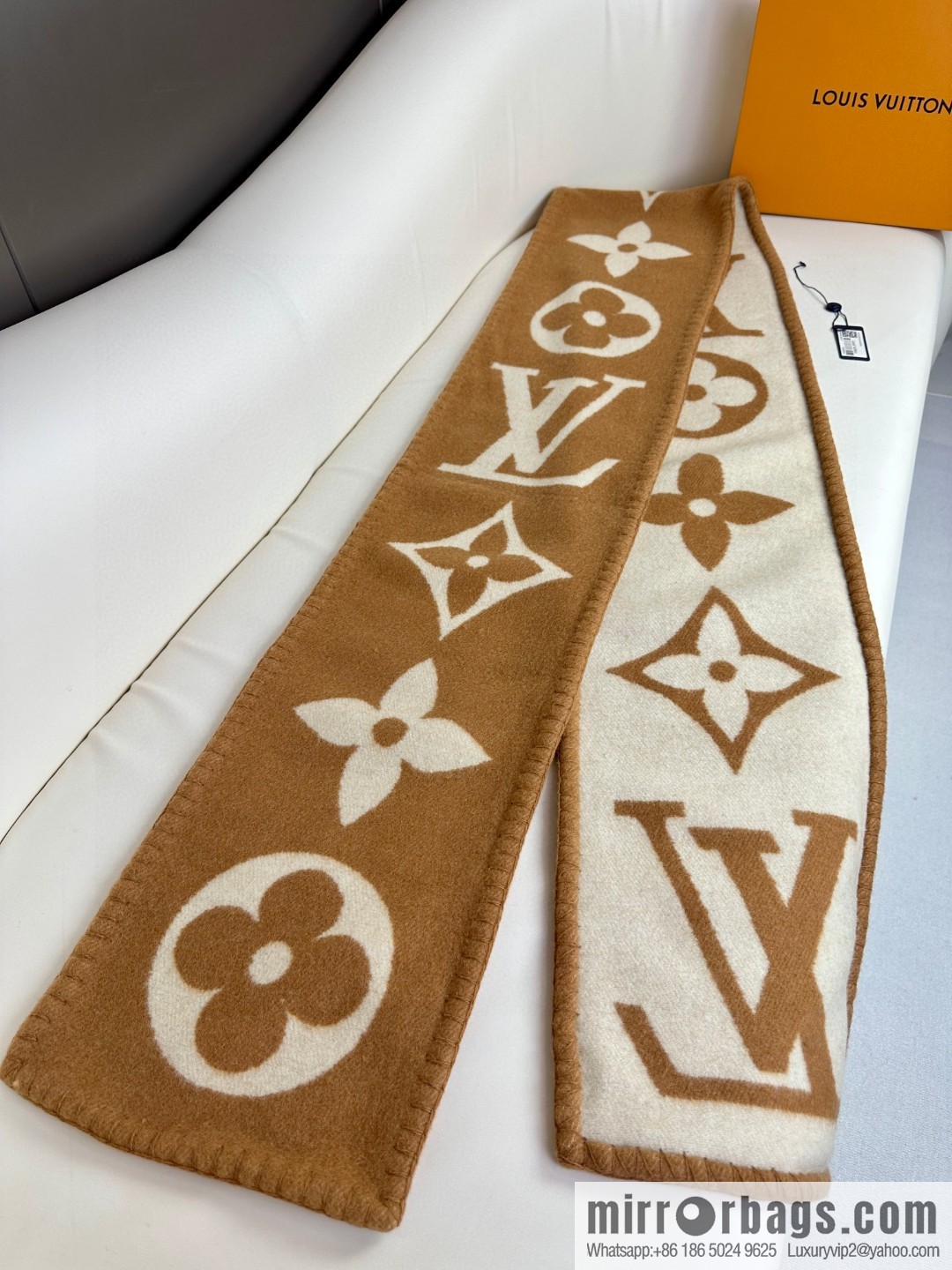 LV wool knitted jacquard, classic pattern, cashmere scarf