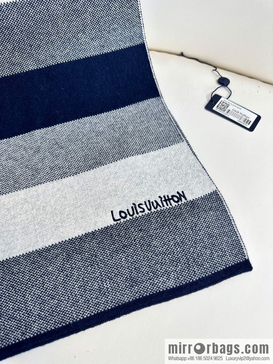 LV Knitted Striped, Unisex Scarf