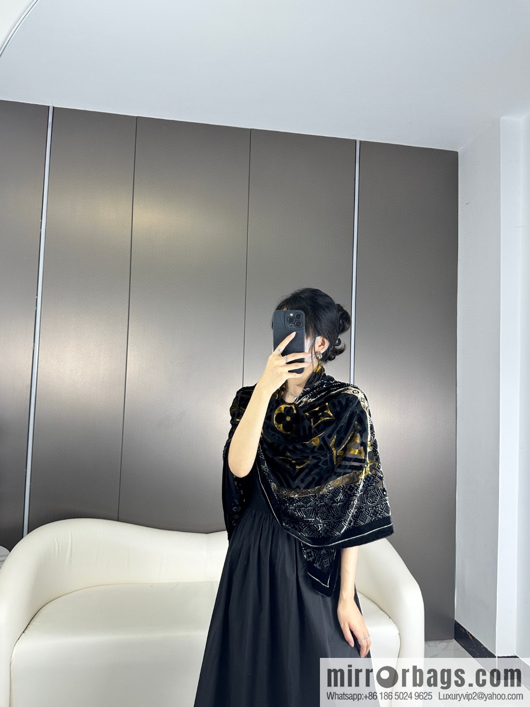 LV silk plus cashmere square towel.
