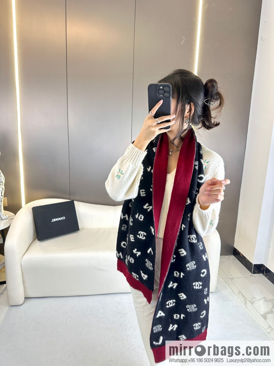CHANEL counter cashmere scarf