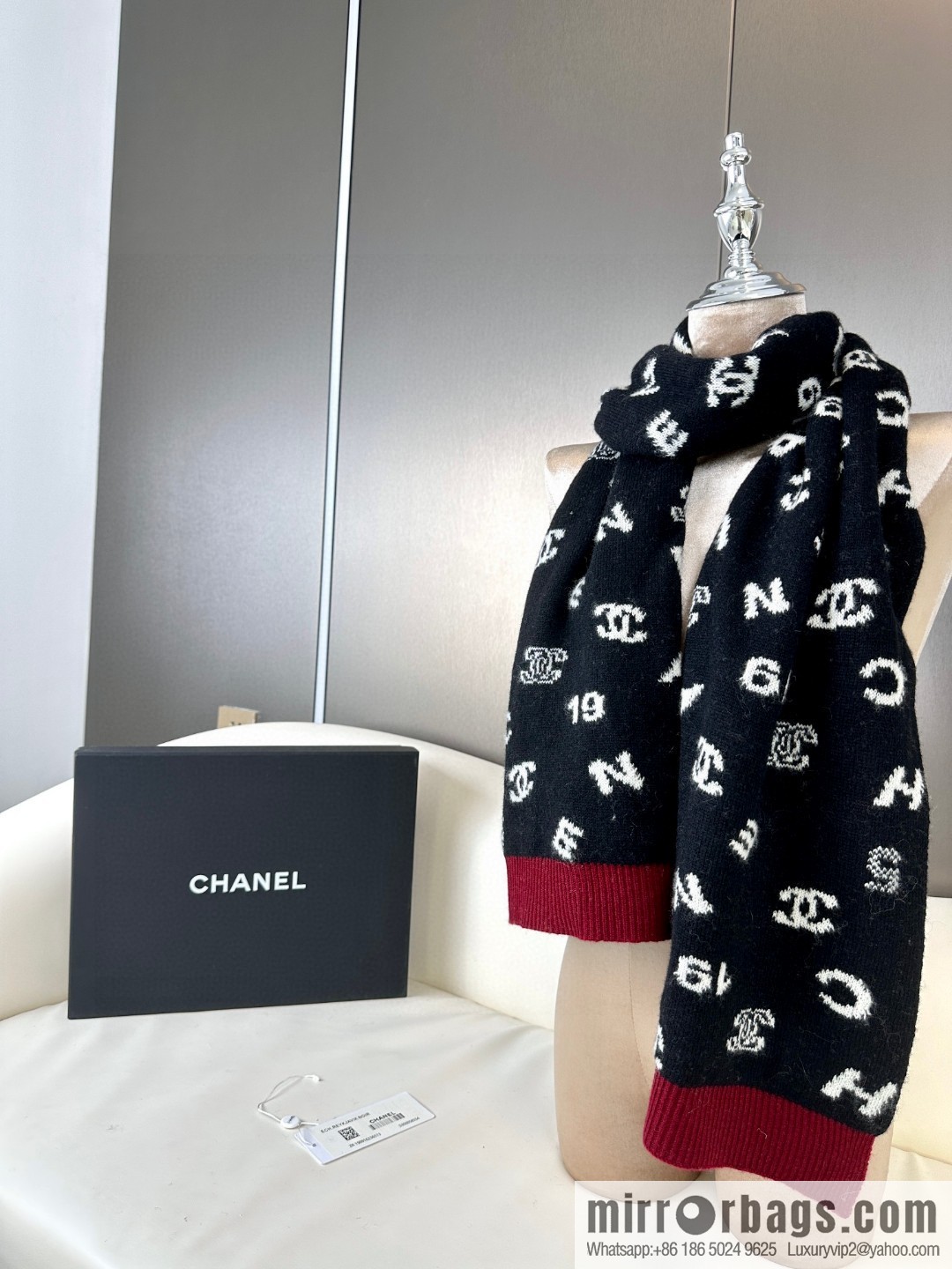 CHANEL counter cashmere scarf