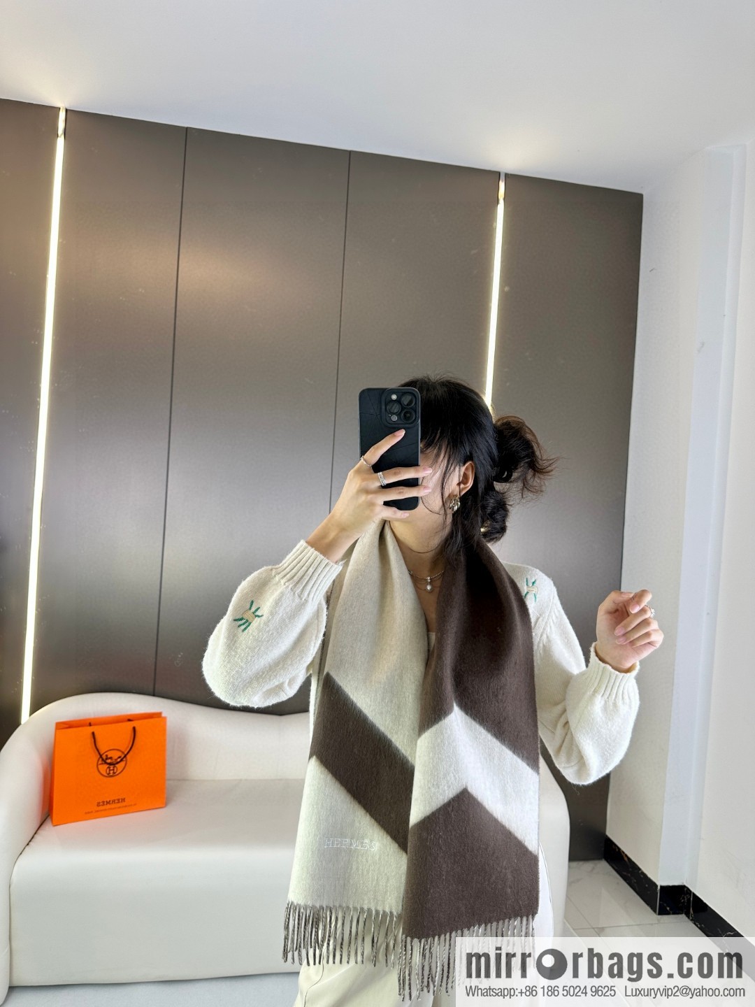 Hermès double-sided jacquard thickened fringed scarf