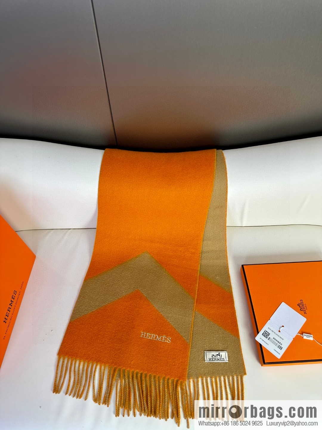 Hermès double-sided jacquard thickened fringed scarf