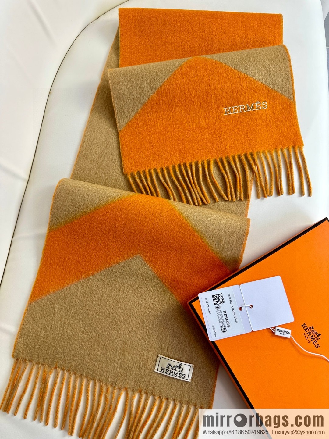 Hermès double-sided jacquard thickened fringed scarf
