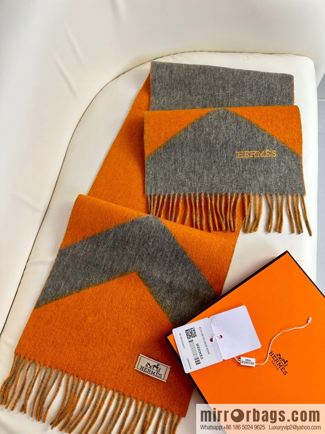 Hermès double-sided jacquard thickened fringed scarf