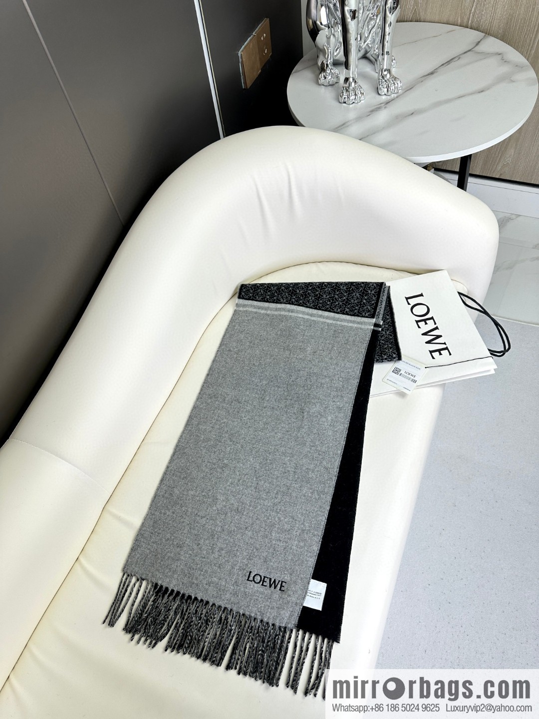 LOEWE Medium Gram Double Sided Wool and Cashmere Blended Double Sided Scarf
