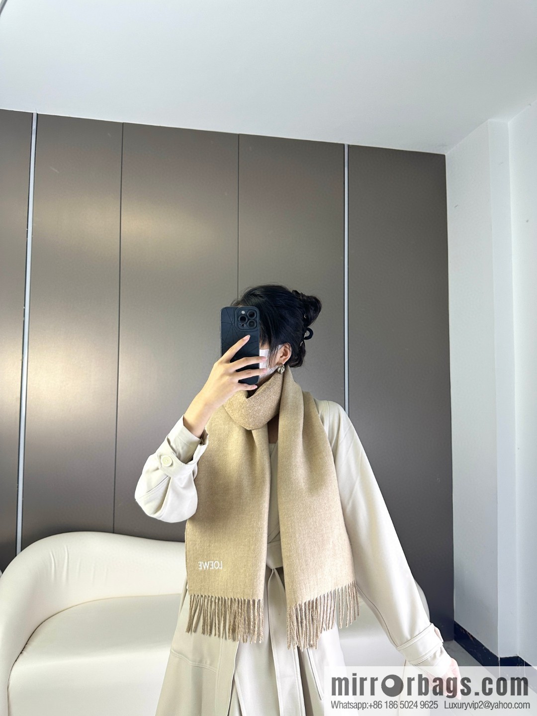 LOEWE Medium Gram Double Sided Wool and Cashmere Blended Double Sided Scarf