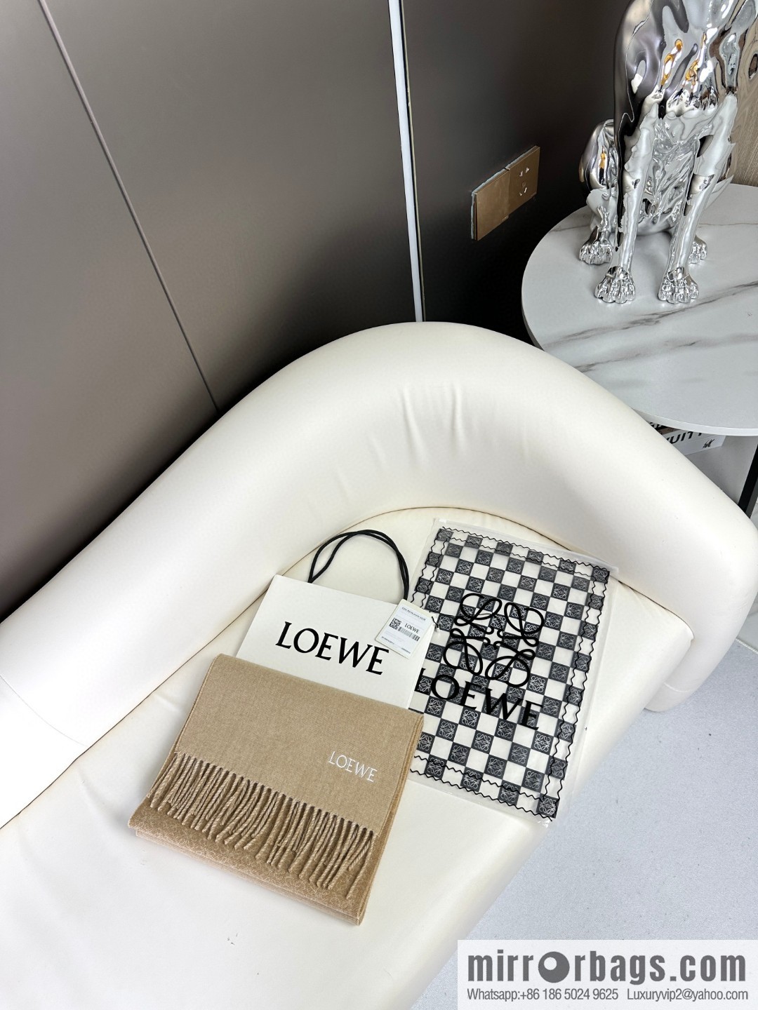 LOEWE Medium Gram Double Sided Wool and Cashmere Blended Double Sided Scarf