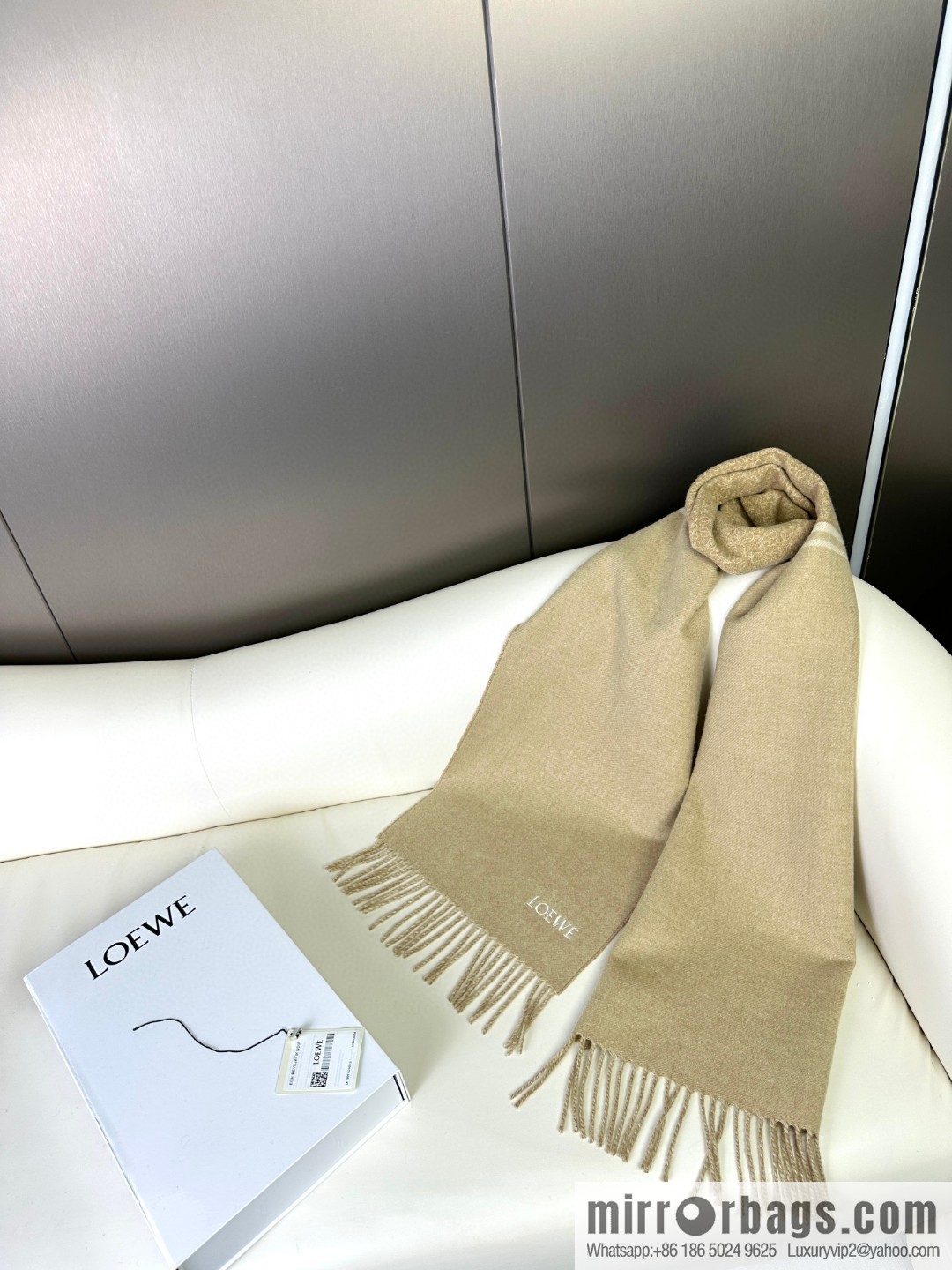 LOEWE Medium Gram Double Sided Wool and Cashmere Blended Double Sided Scarf