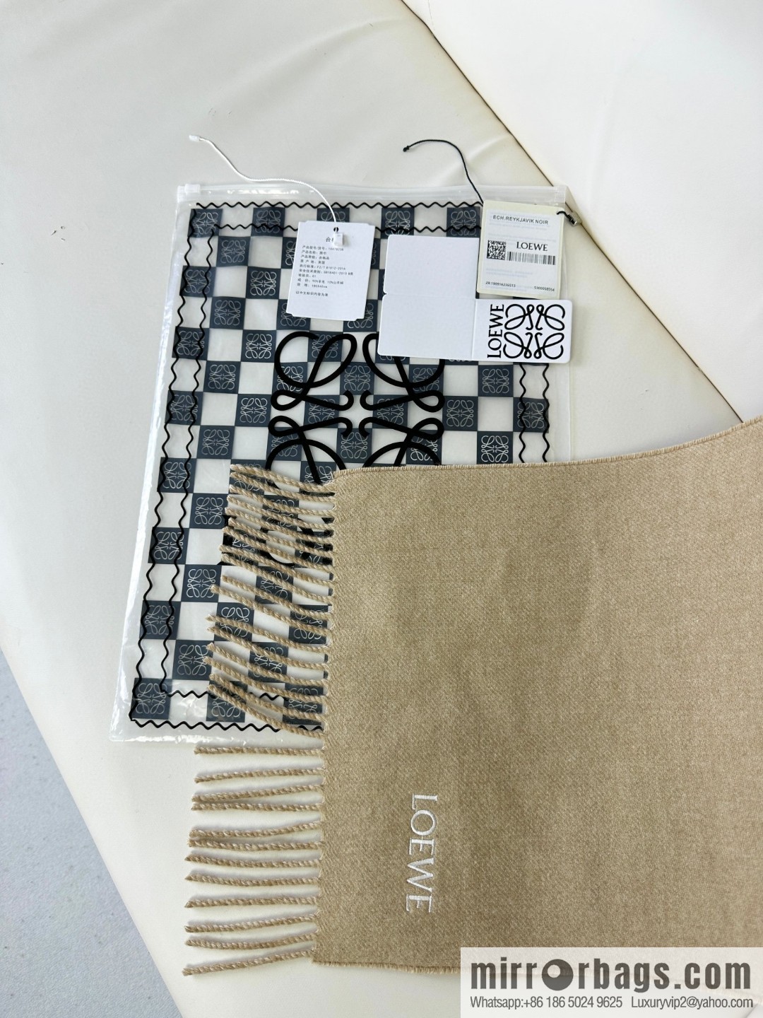 LOEWE Medium Gram Double Sided Wool and Cashmere Blended Double Sided Scarf