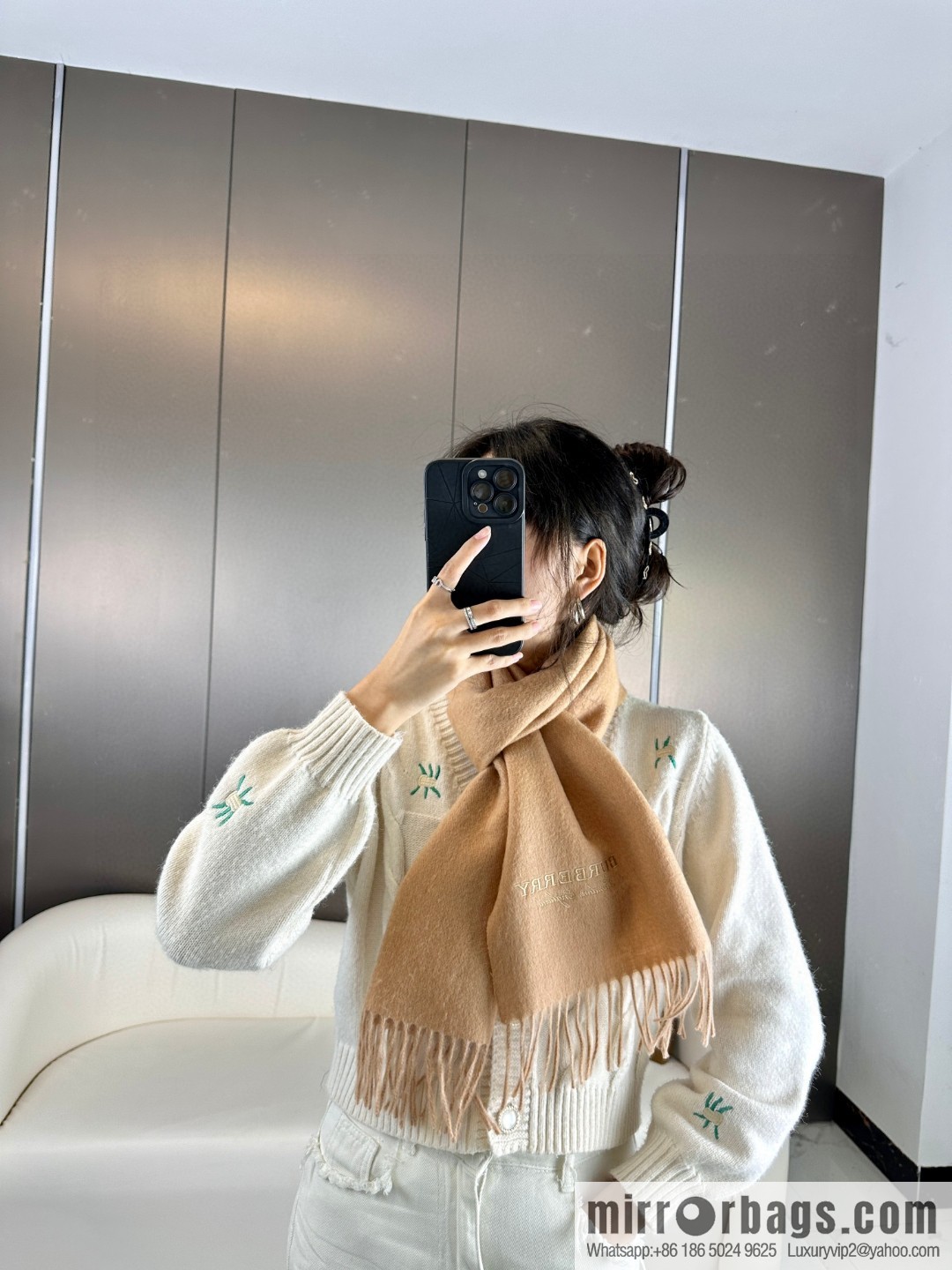 Burberry Burberry 2023 Paris Fashion Show Double Sided Cashmere Scarf