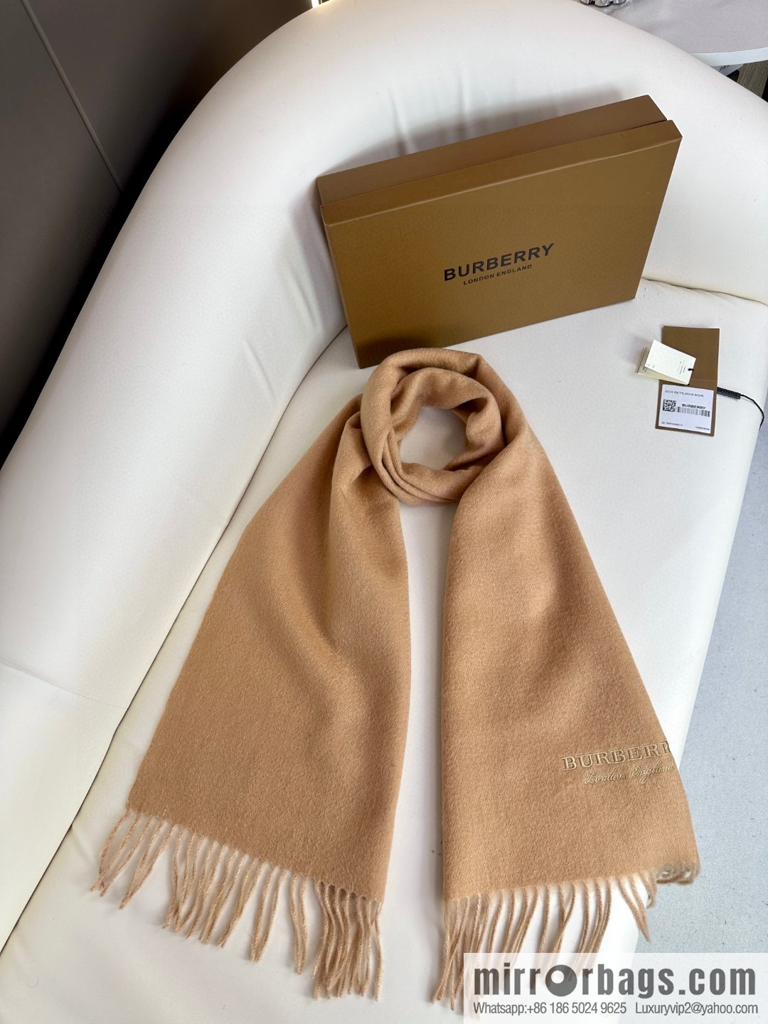 Burberry Burberry 2023 Paris Fashion Show Double Sided Cashmere Scarf