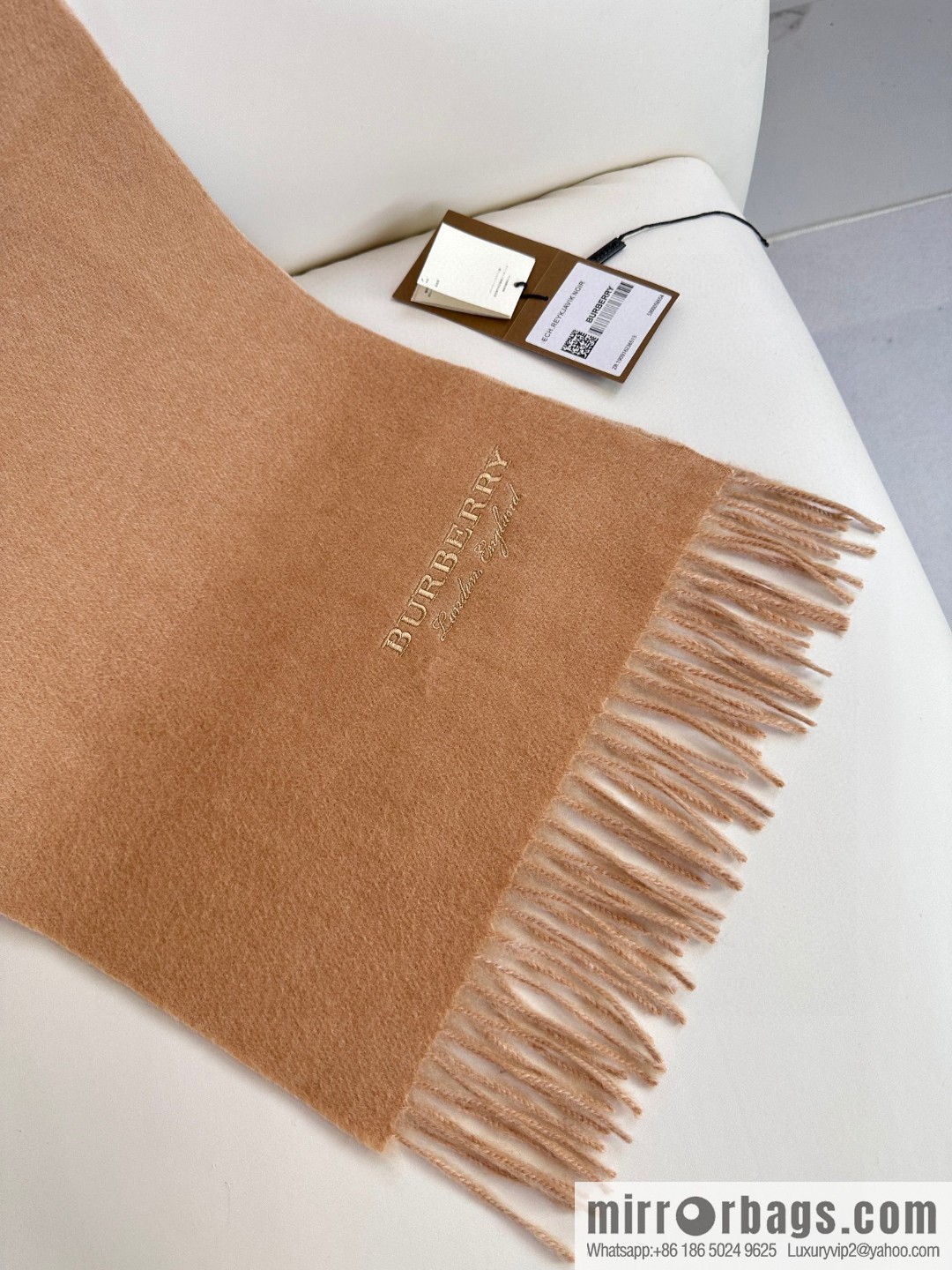 Burberry Burberry 2023 Paris Fashion Show Double Sided Cashmere Scarf