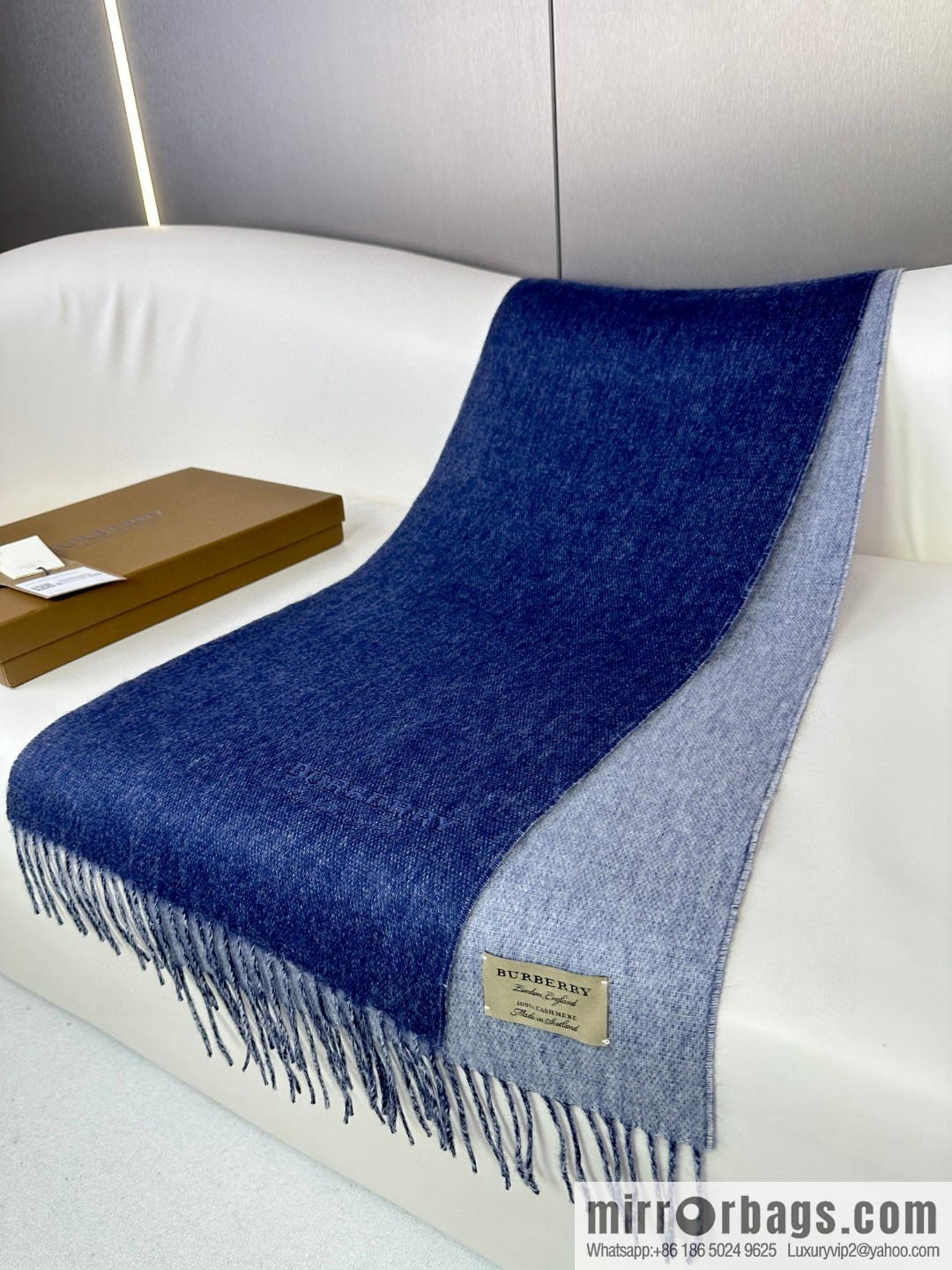 Burberry Burberry 2023 Paris Fashion Show Double Sided Cashmere Scarf