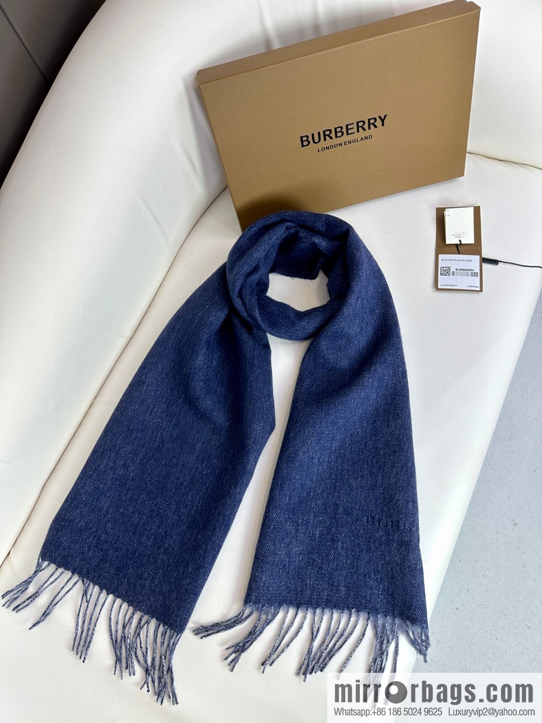 Burberry Burberry 2023 Paris Fashion Show Double Sided Cashmere Scarf
