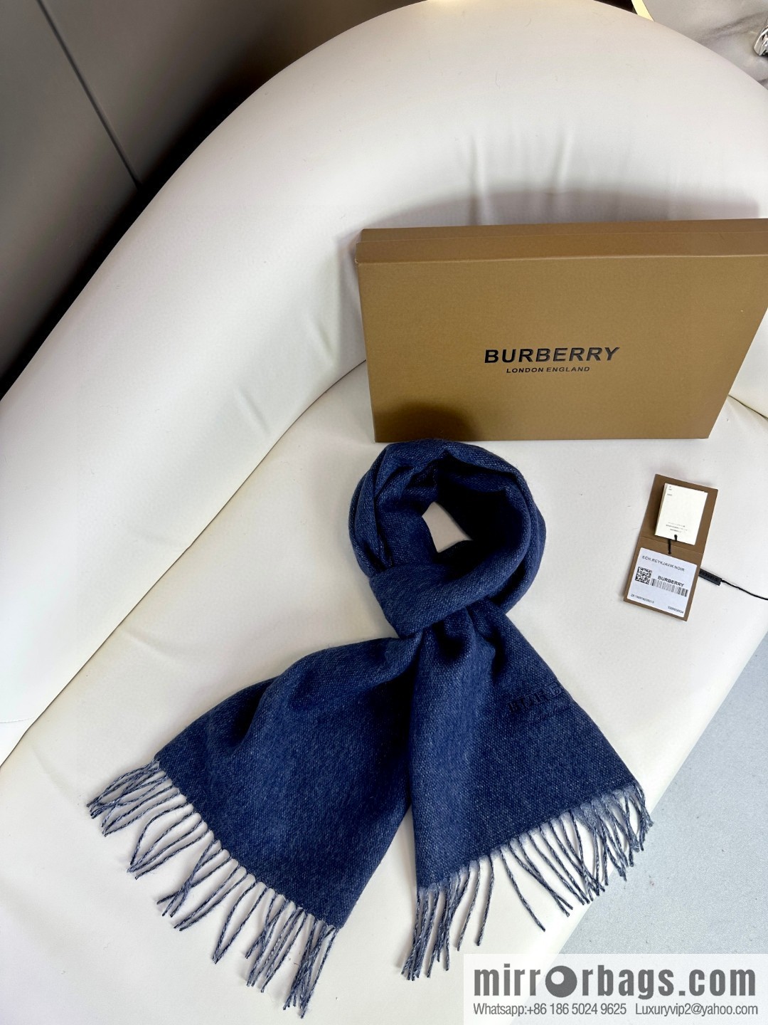 Burberry Burberry 2023 Paris Fashion Show Double Sided Cashmere Scarf