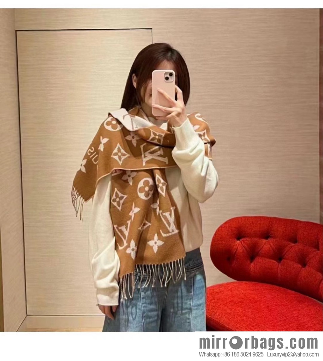 LV Monogram pattern, wool towel