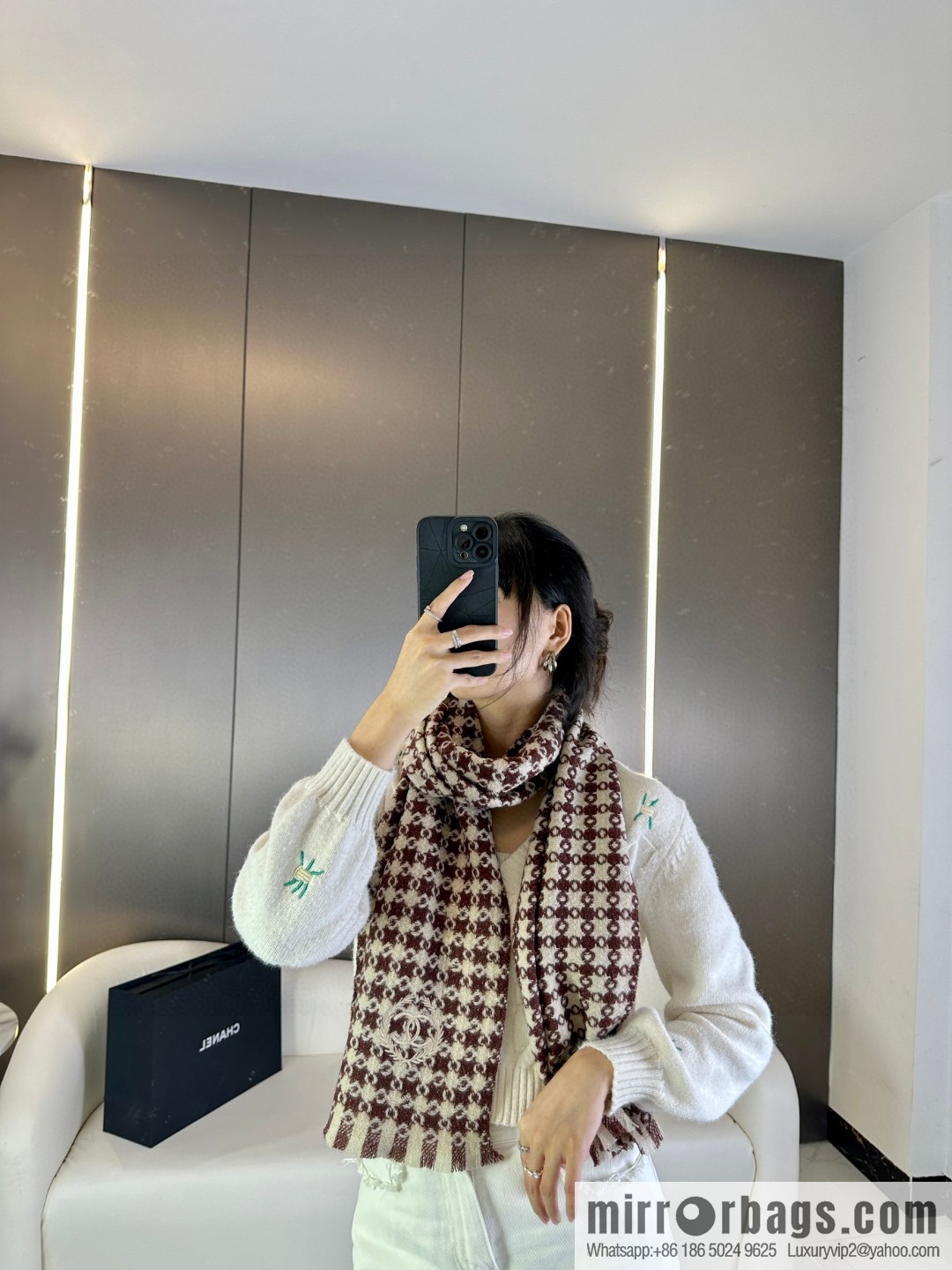 CHANEL 2023 Chanel new cashmere thousand bird grid scarf