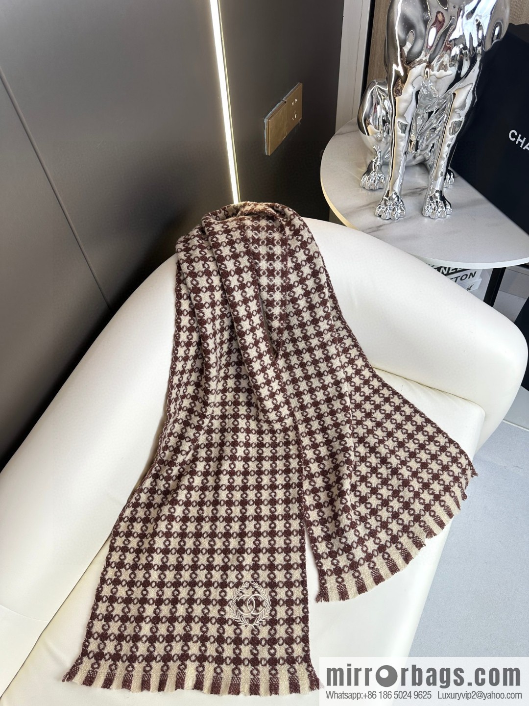 CHANEL 2023 Chanel new cashmere thousand bird grid scarf