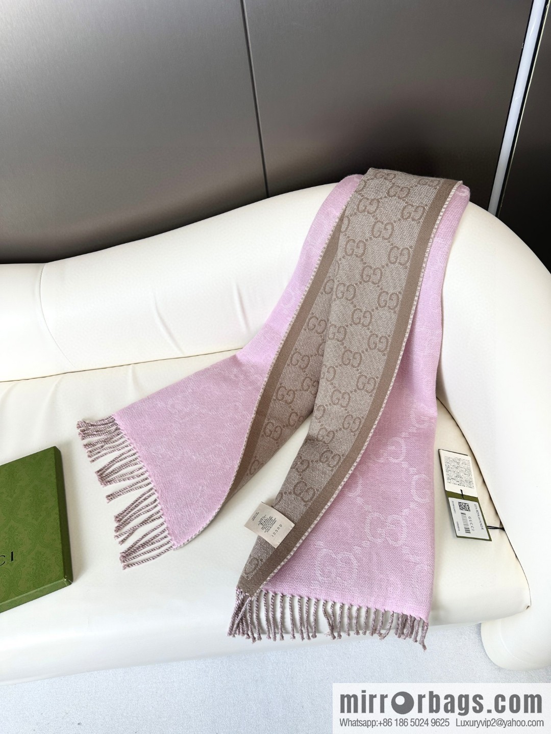 GUCCI autumn and winter new jacquard double-sided scarf