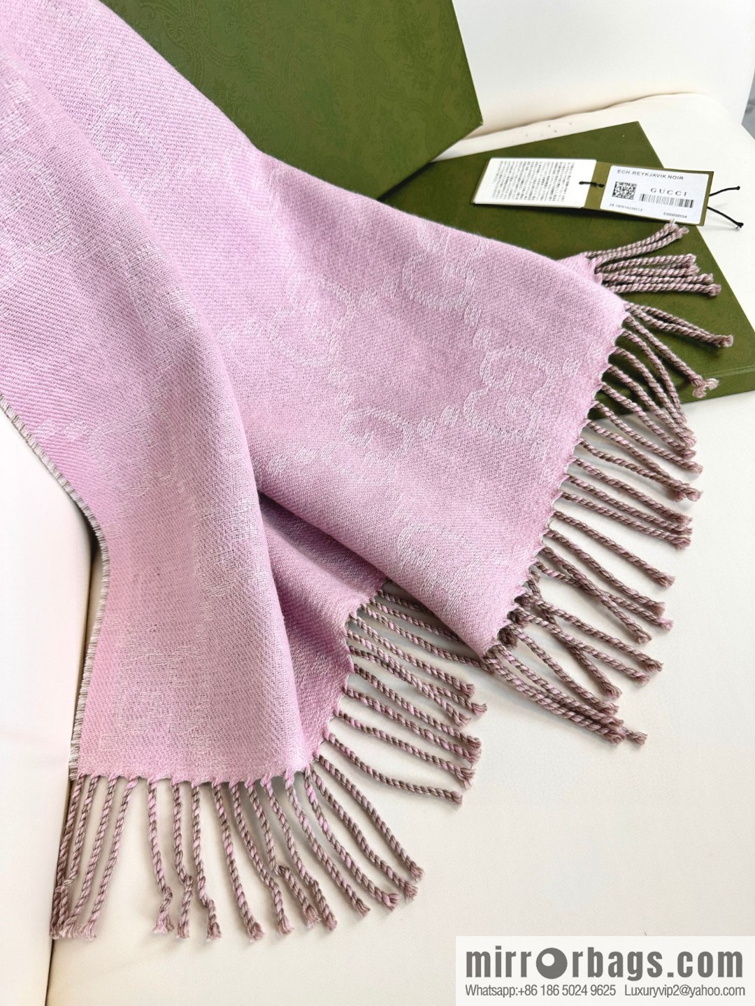 GUCCI autumn and winter new jacquard double-sided scarf