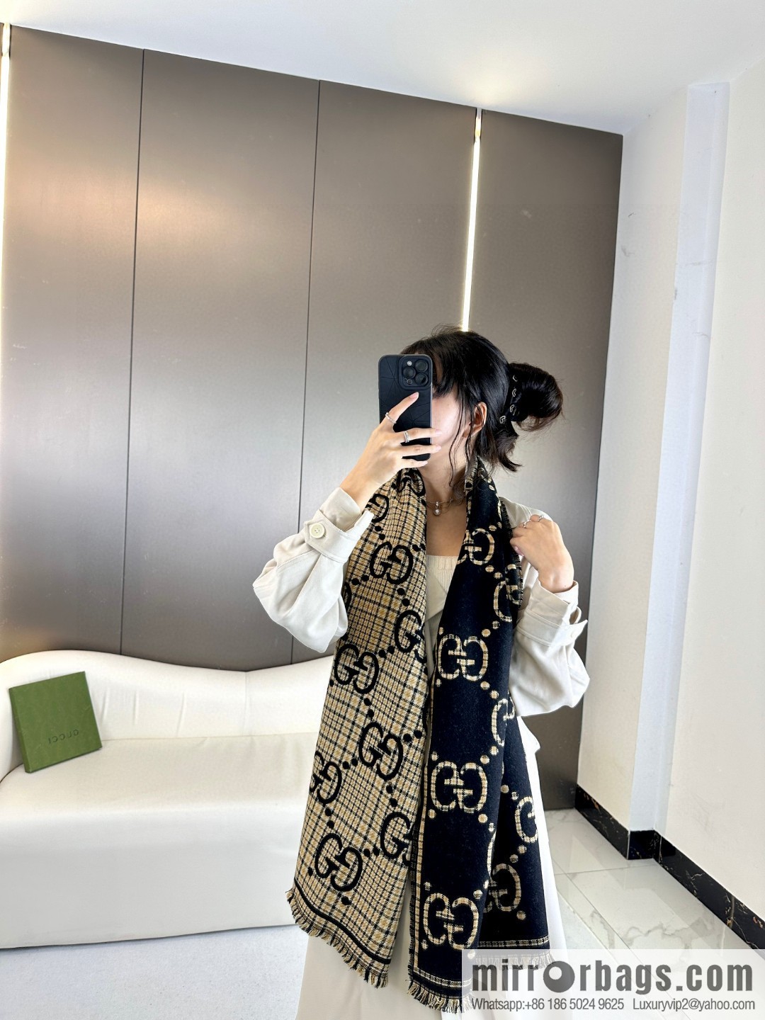 GUCCI GG pattern, fringed double-sided jacquard wool scarf