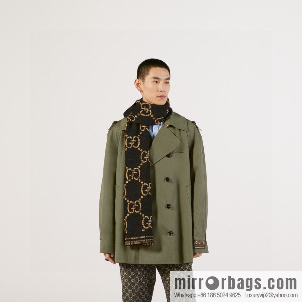 GUCCI GG pattern, fringed double-sided jacquard wool scarf