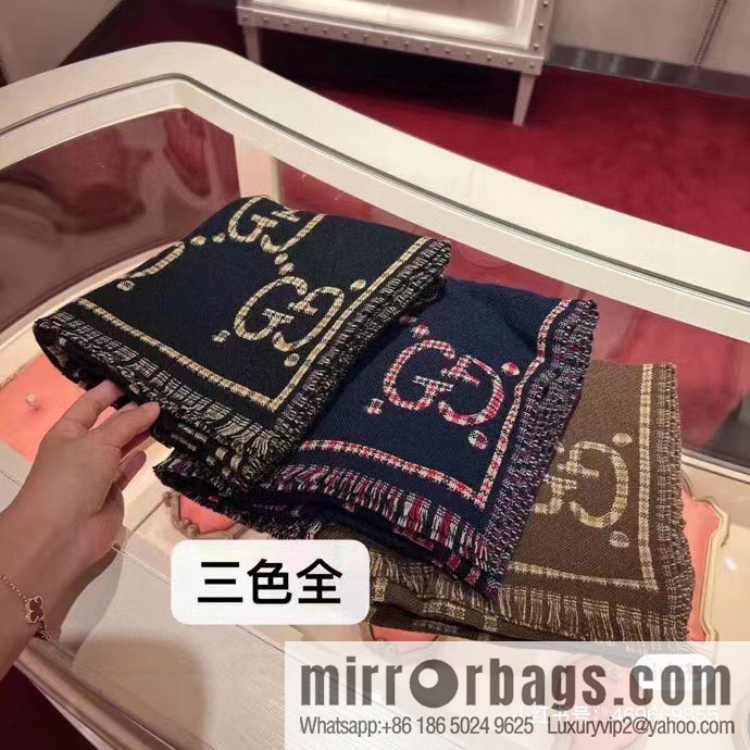 GUCCI GG pattern, fringed double-sided jacquard wool scarf