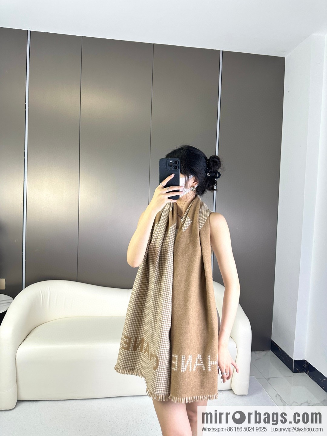 CHANEL Grandma Xiang tail order new 23B thousand bird grid color matching cashmere scarf
