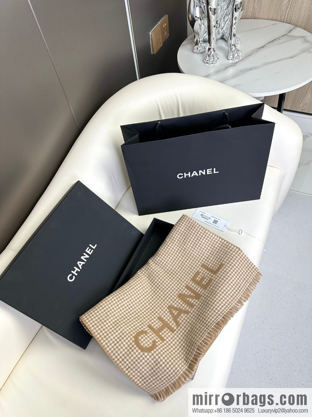 CHANEL Grandma Xiang tail order new 23B thousand bird grid color matching cashmere scarf