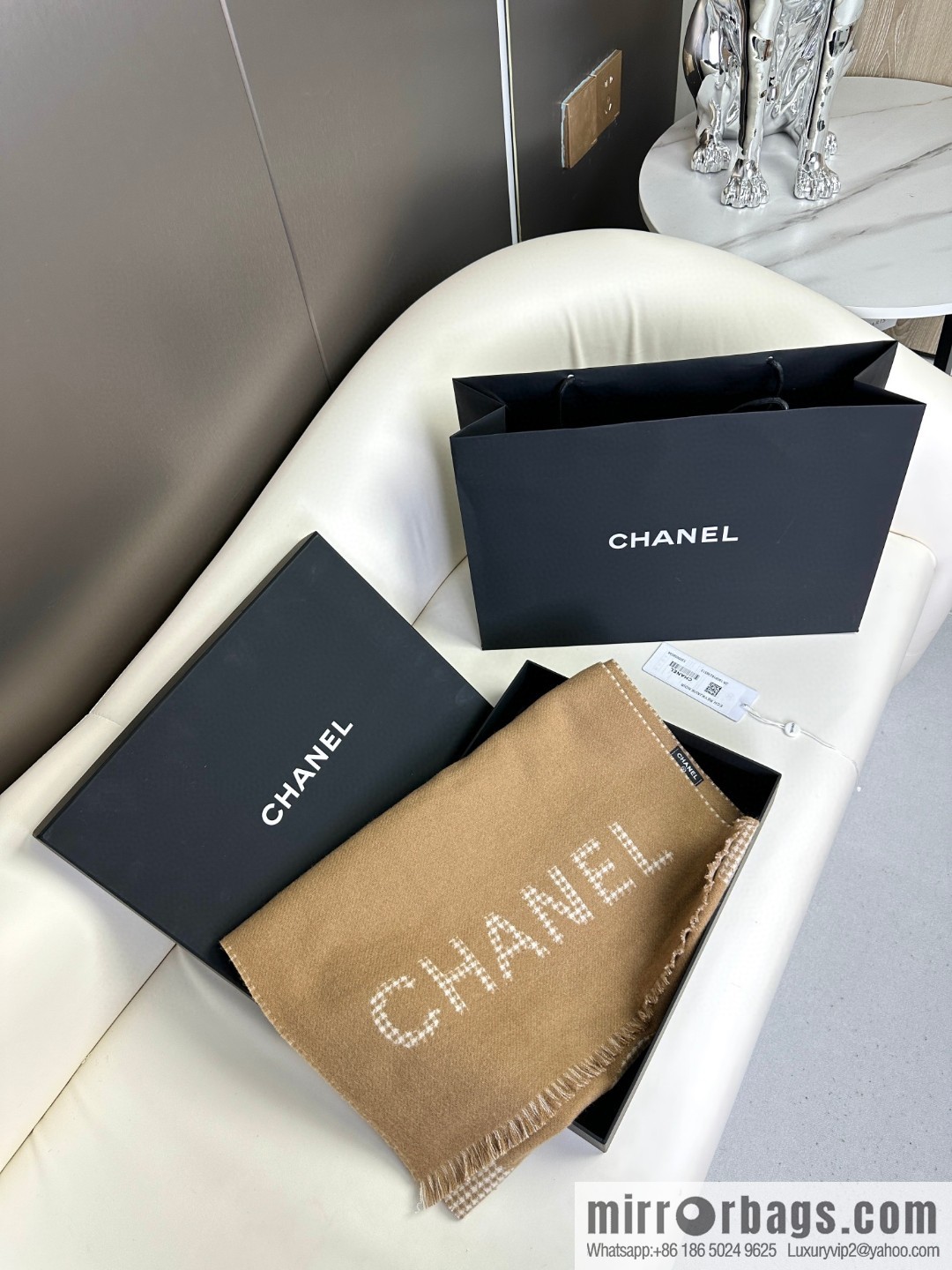 CHANEL Grandma Xiang tail order new 23B thousand bird grid color matching cashmere scarf
