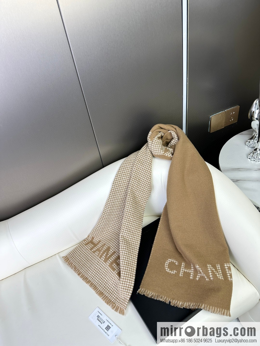 CHANEL Grandma Xiang tail order new 23B thousand bird grid color matching cashmere scarf