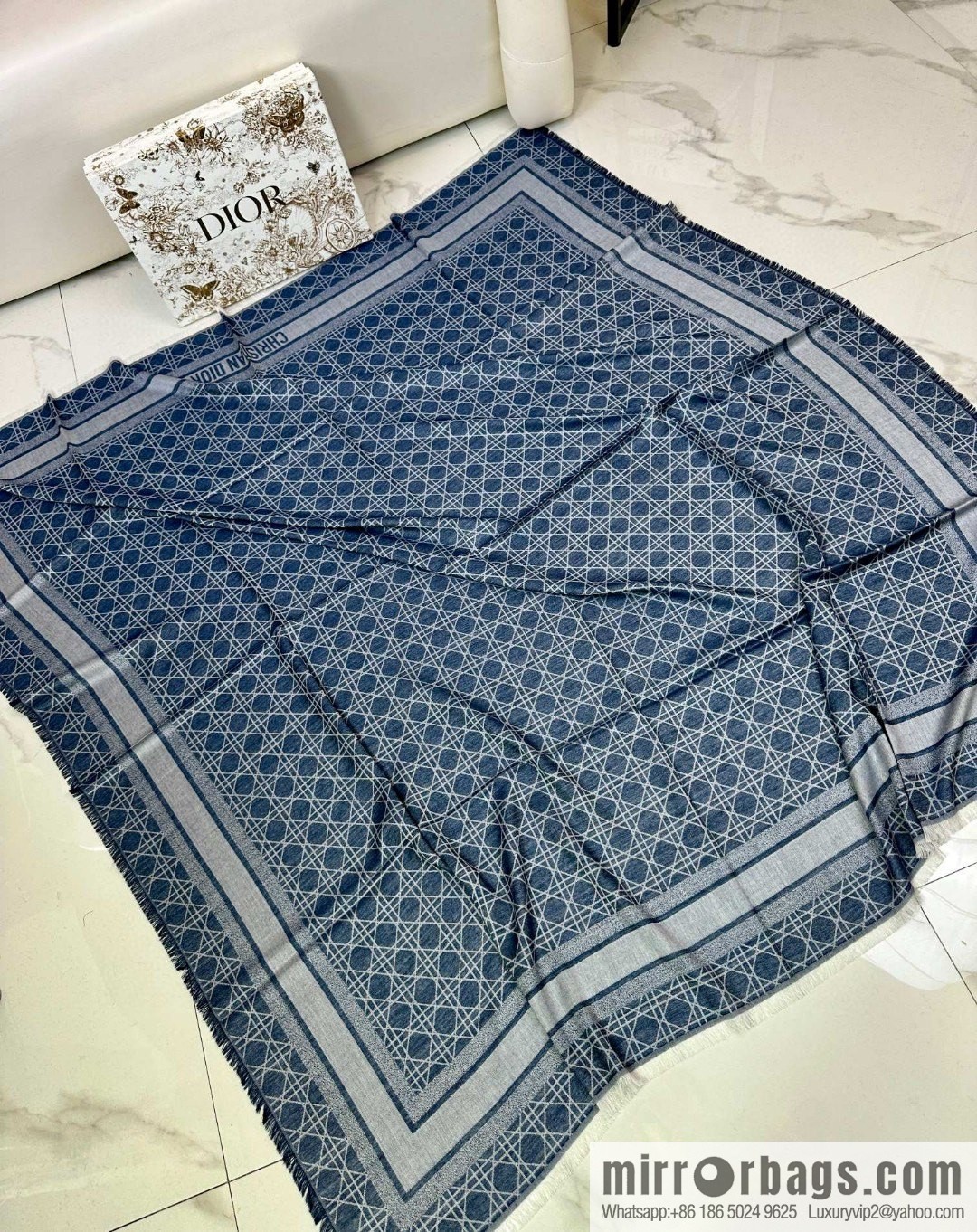 DIOR Cannage Rattan Plaid Shawl