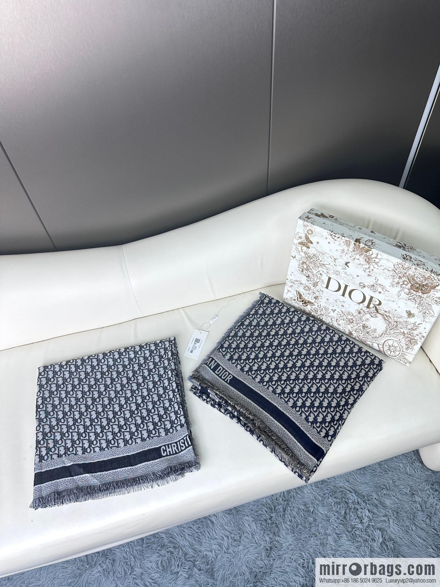 DIOR Classic Letter Jacquard Shawl